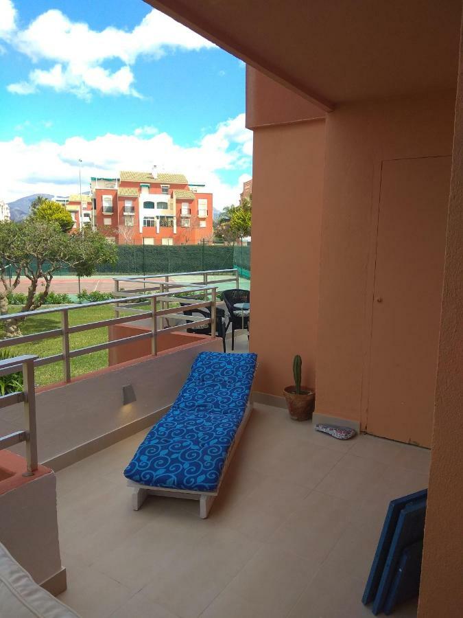 Apartamento a 150 metros del Mar, parking y Wifi Salobreña Exterior foto